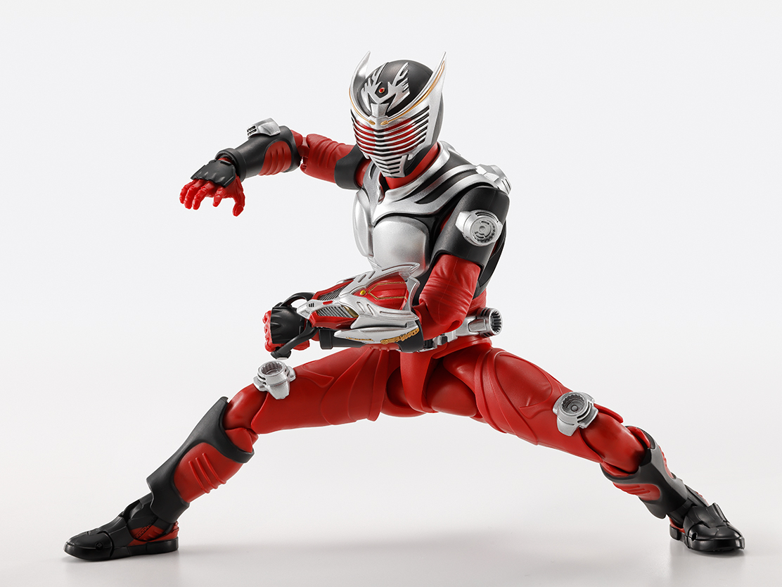 S.H.Figuarts（真骨彫製法） 仮面ライダー龍騎 | 魂ウェブ