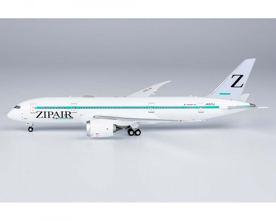 www.JetCollector.com: Zipair B787-8 old colors( with 