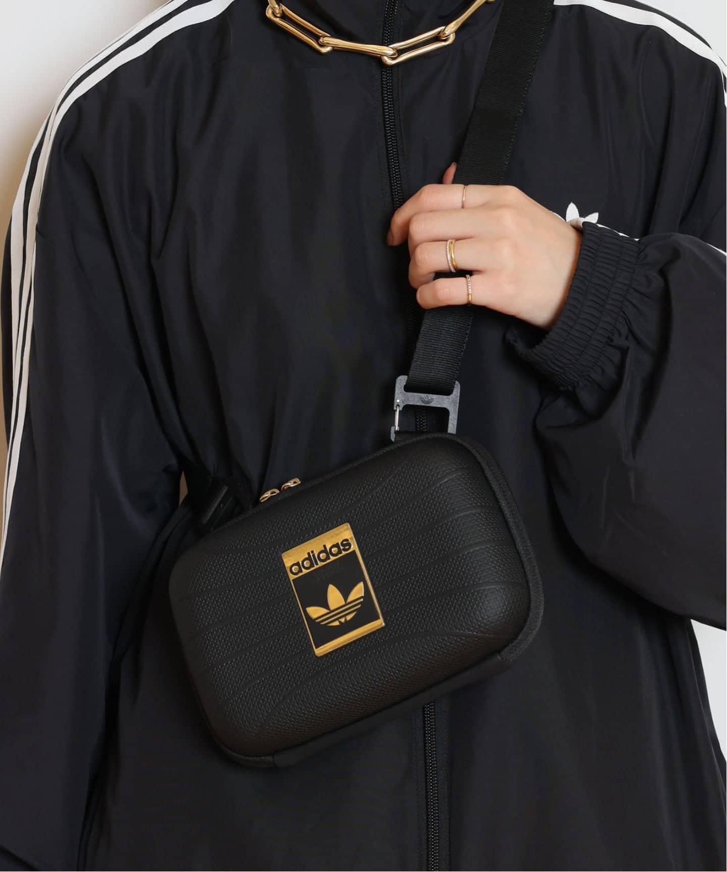 ADIDAS/アディダス】SST AIRLINER バッグ（ショルダーバッグ）｜MUSE