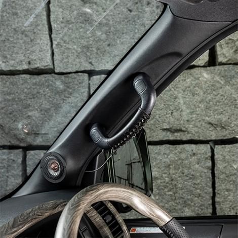 ハイエースアシストグリップ