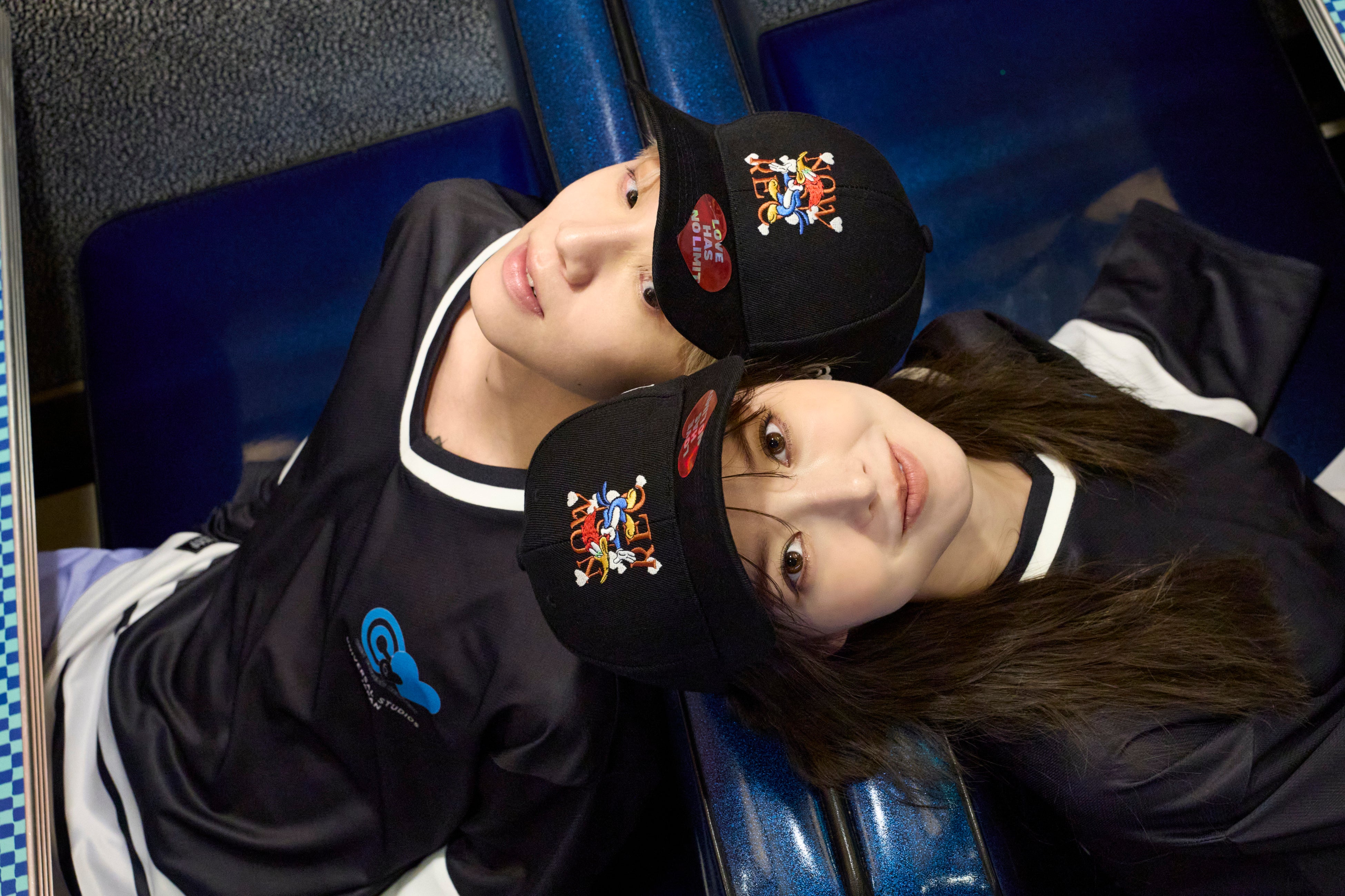 LOVE HAS NO LIMITチャリティグッズ第三弾 SNS世代が注目する覆面現代