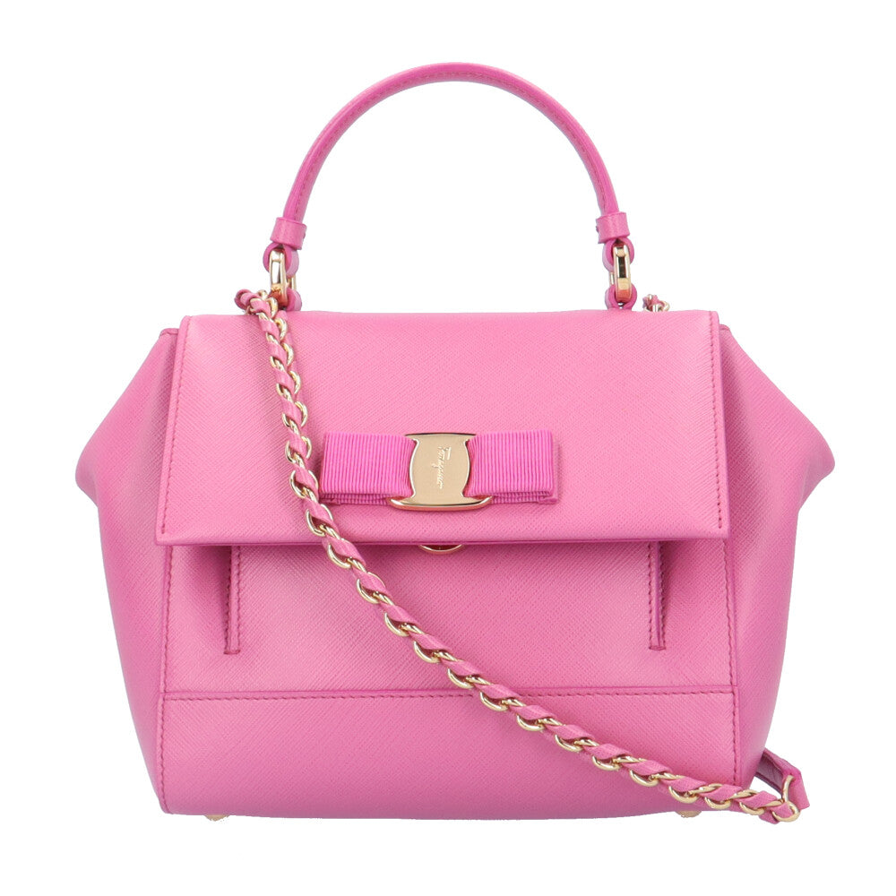 Salvatore Ferragamo サルヴァトーレフェラガモ ヴァラリボン