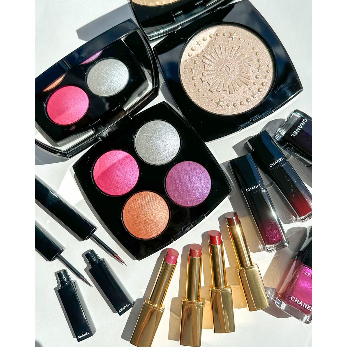 シャネル・クリスマスコフレ2024】10/18発売・雪の結晶がモチーフの