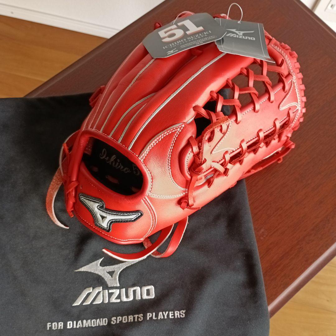 h*5様 イチローMIZUNO ICHIROプロフェッショナルモデルグローブ 新 楽天市場】ミズノプロ オーダーグラブ 軟式グローブ 軟式用 イチロー