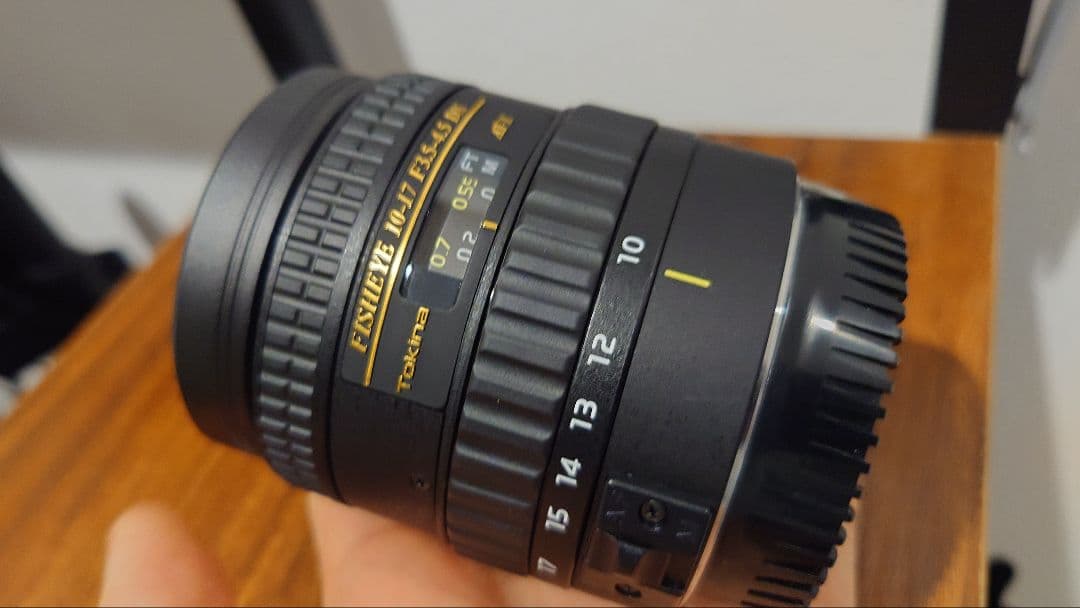 レンズ(ズーム) Tokina10-17mmF3.5-4.5AT-X107DX FisheyeEF Amazon.co.jp: Tokina 魚眼ズームレンズ AT-X 107 DX Fisheye 10-17mm