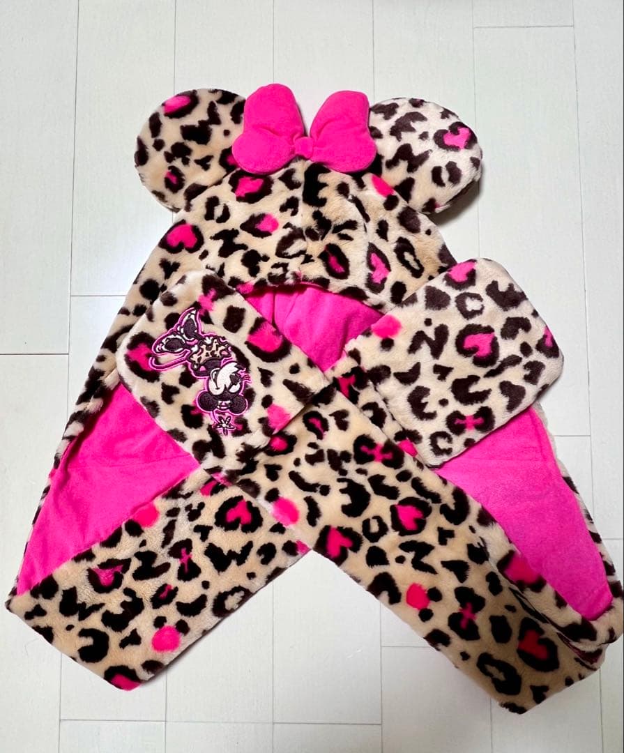ミニーマウス ヒョウ柄マフラーファンキャップ ミニーマウス ヒョウ柄ファンキャップ マフラー - メルカリ