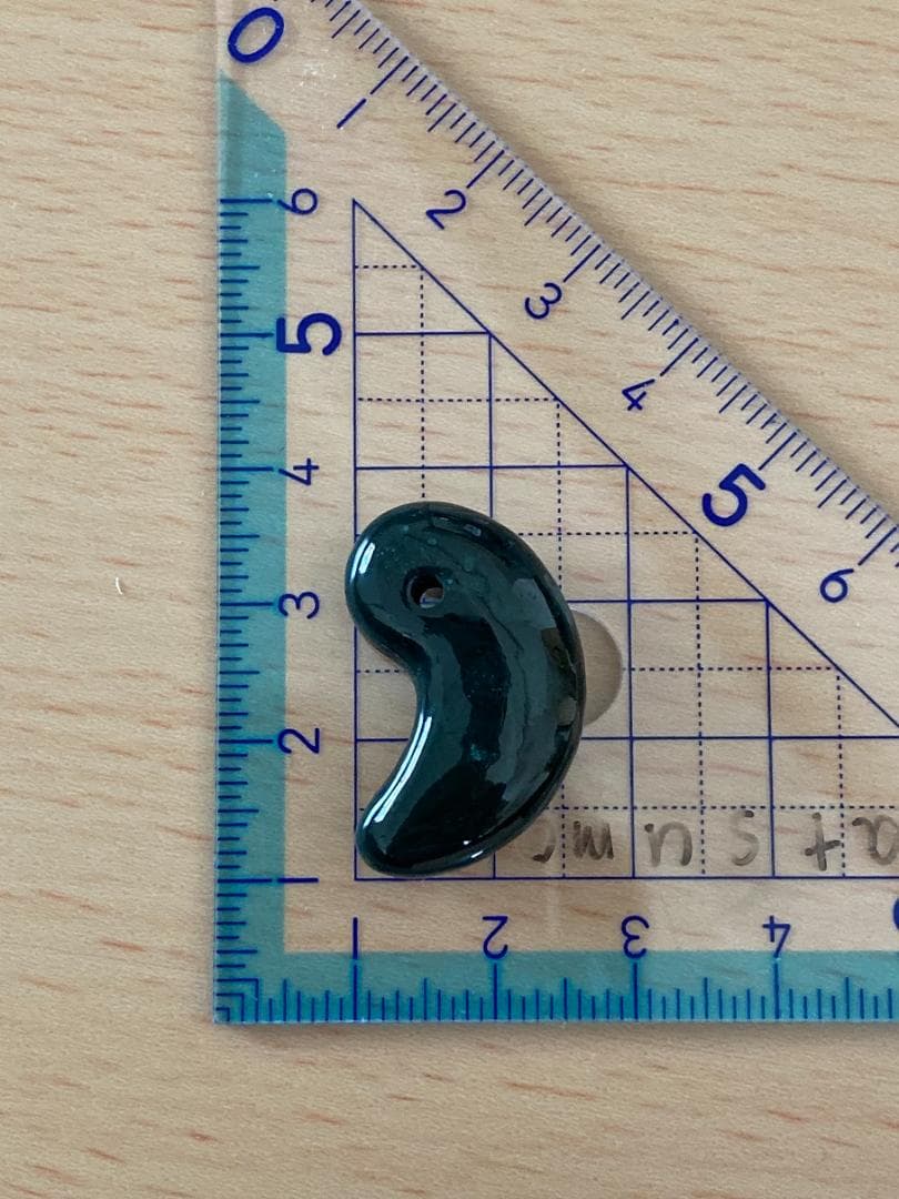 出雲石　青石　碧玉勾玉　26.4ｍｍ　甲州加工