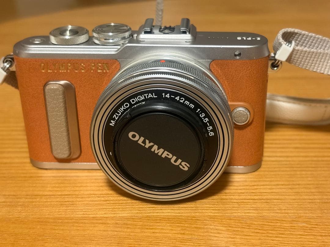 オリンパスペン OLYMPUS PEN E-PL8 ミラーレス一眼 オリンパス、動画用セルフィーモード搭載のミラーレス一眼「PEN E-PL8