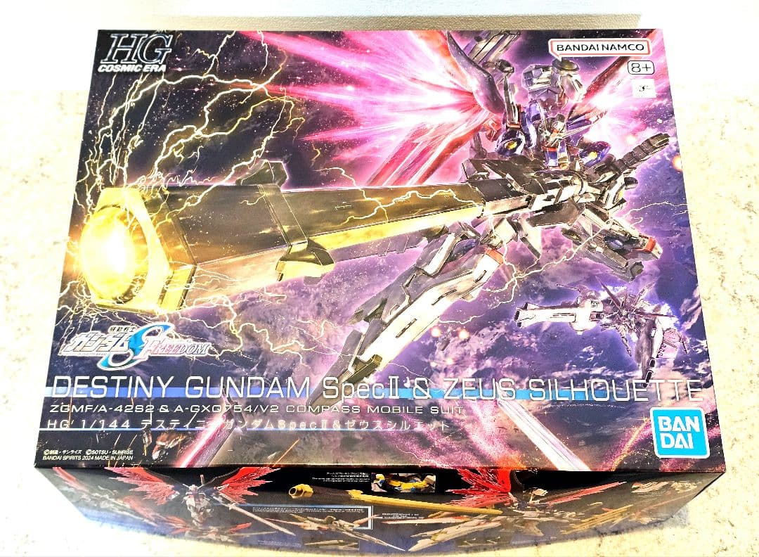 デスティニーガンダム Spec II & ゼウスシルエット HG HG 1/144 デスティニーガンダムSpecII&ゼウスシルエット｜バンダイ