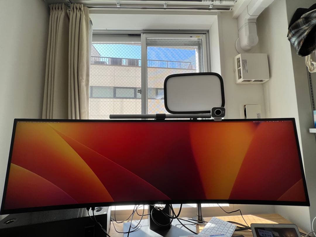 DELL U4919DWワイド曲面モニター U4919_02_l.jpg