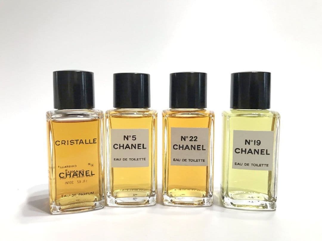 香水シャネル クリスタル EDP No5 EDT No19 No22 30ml 楽天市場】CHANEL シャネル 香水 シャネル No.5 オードゥパルファム