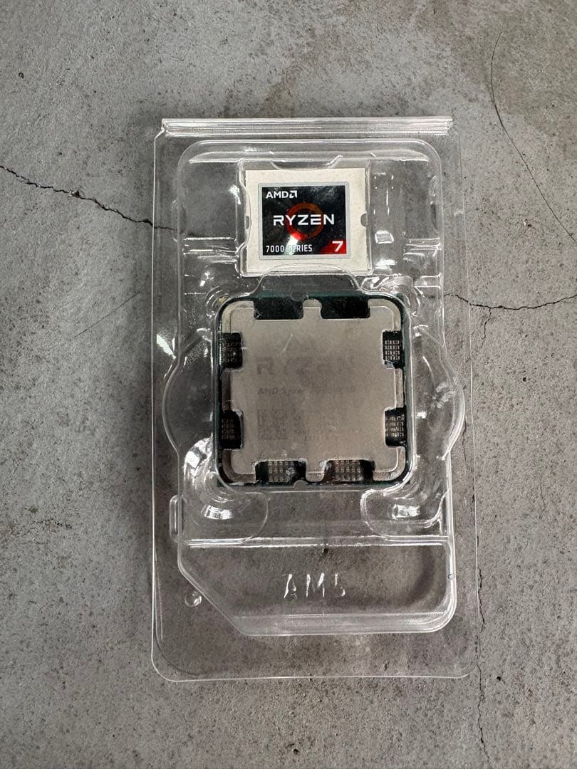 CPU Ryzen 7800x3d CPU〕AMD Ryzen7 7800X3D W/O Cooler CPU単体 100-100000910WOF [AMD