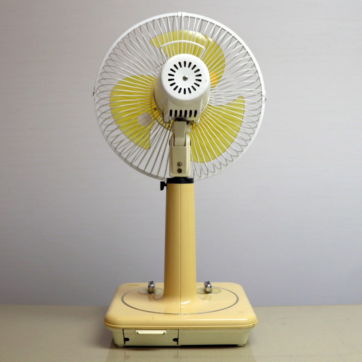 昭和レトロ・ナショナル・扇風機・30センチ座敷扇・F-30Q1G・黄色